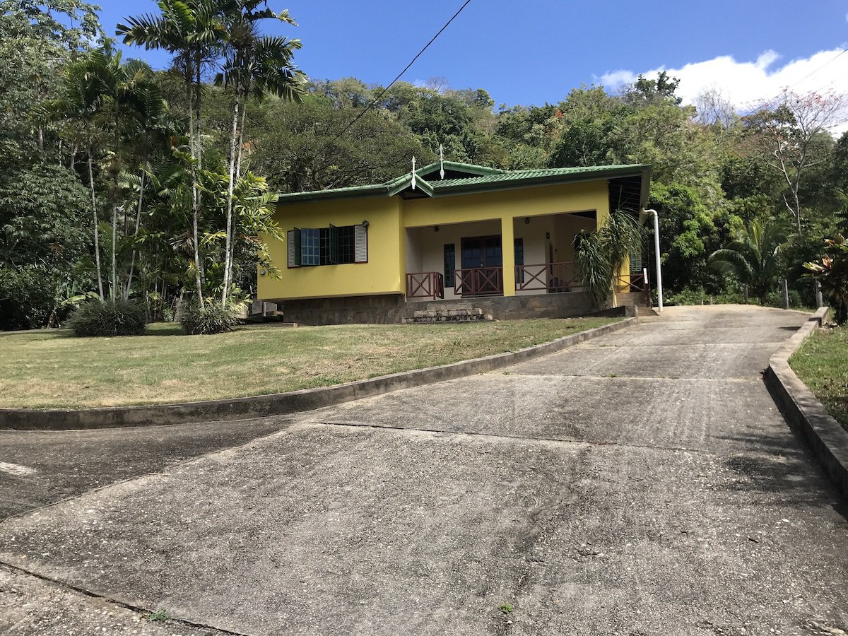 Maracas St. Joseph Santa Barbara Estate